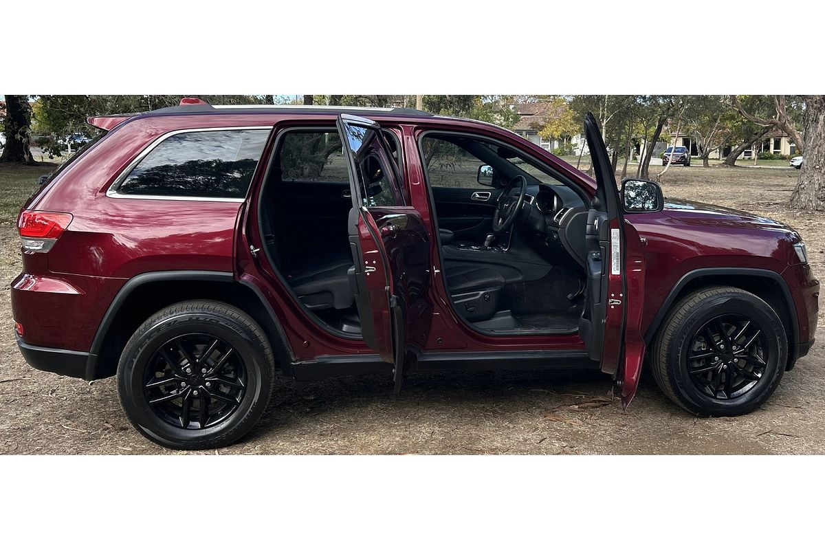 2019 Jeep Grand Cherokee Laredo WK