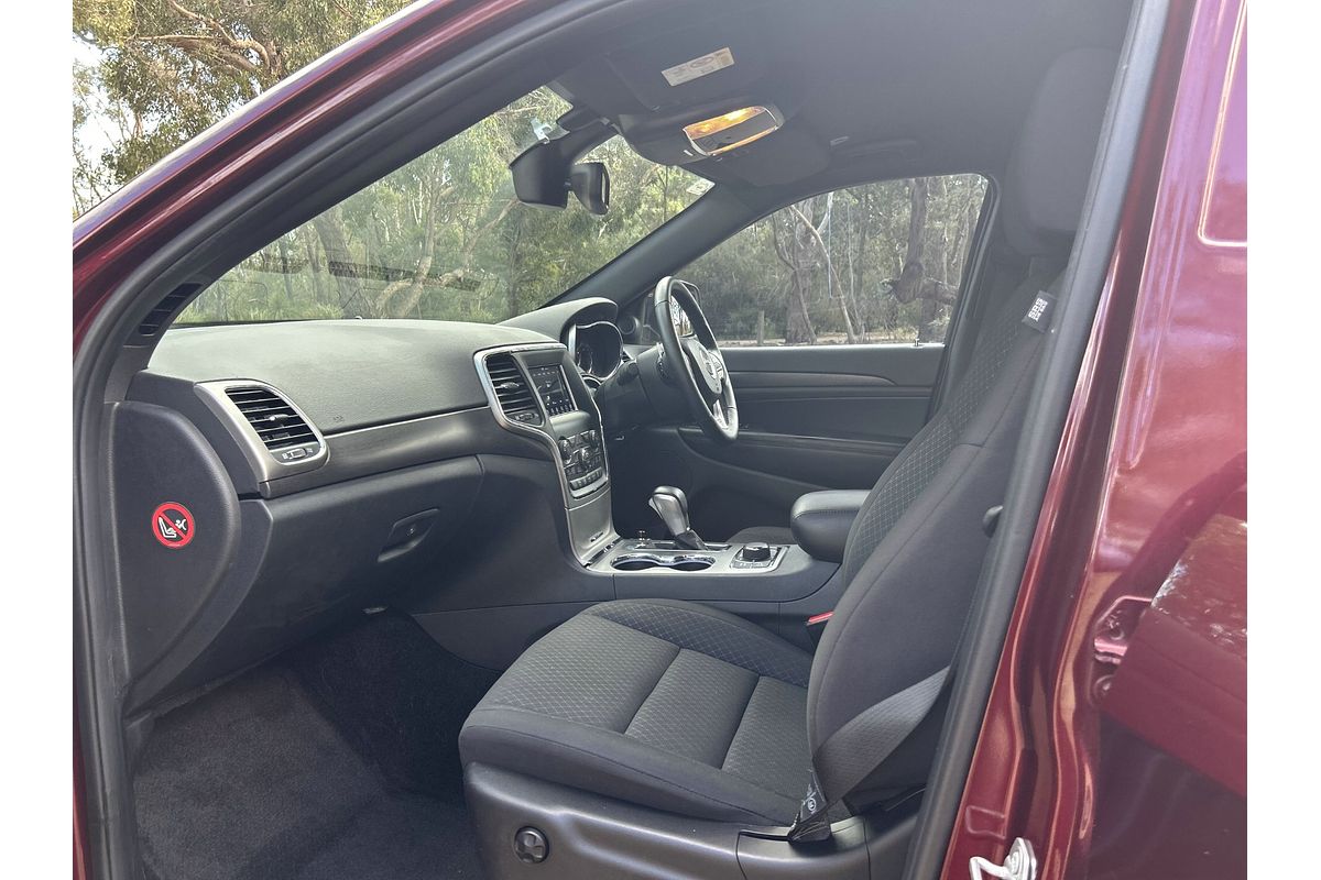 2019 Jeep Grand Cherokee Laredo WK