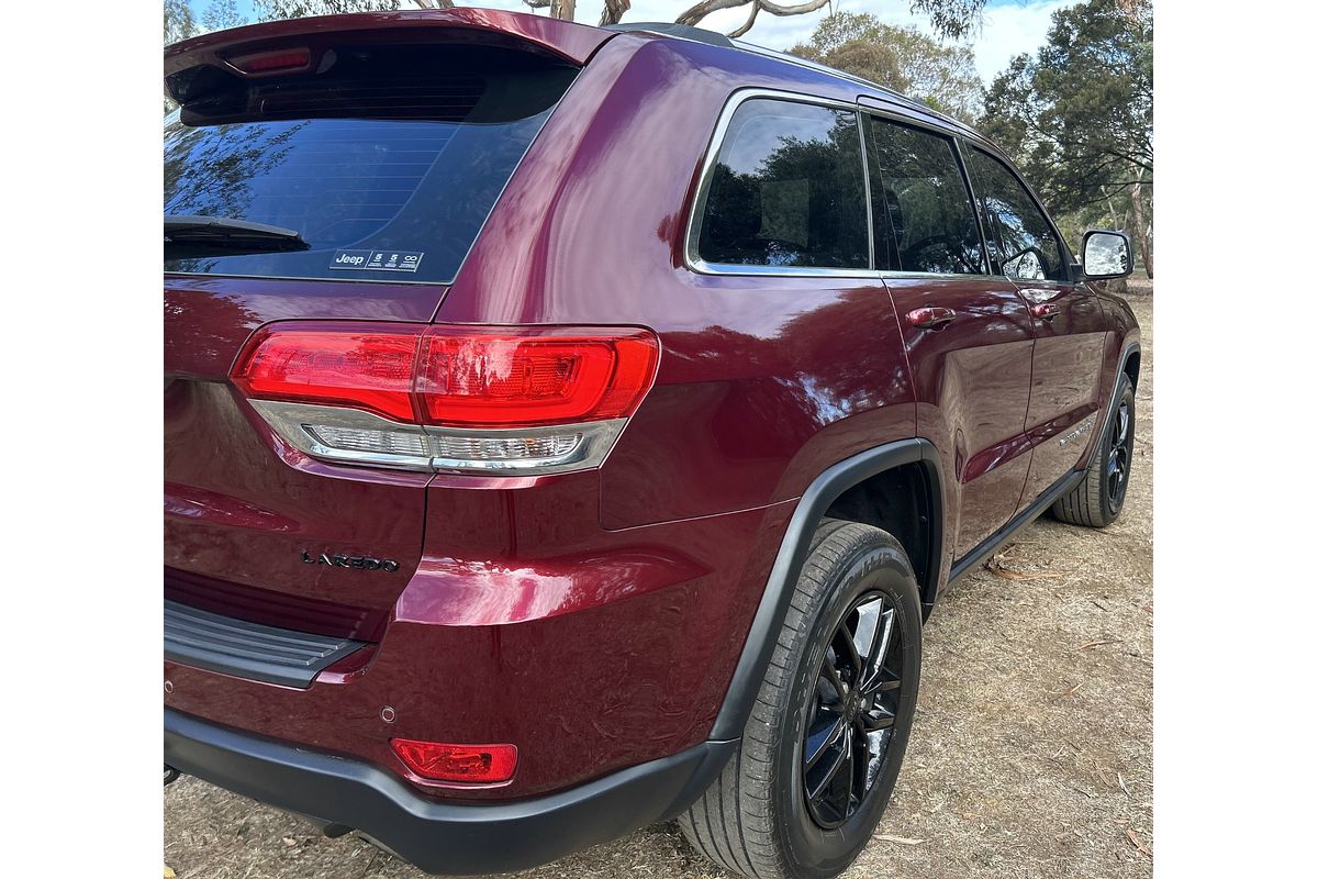 2019 Jeep Grand Cherokee Laredo WK