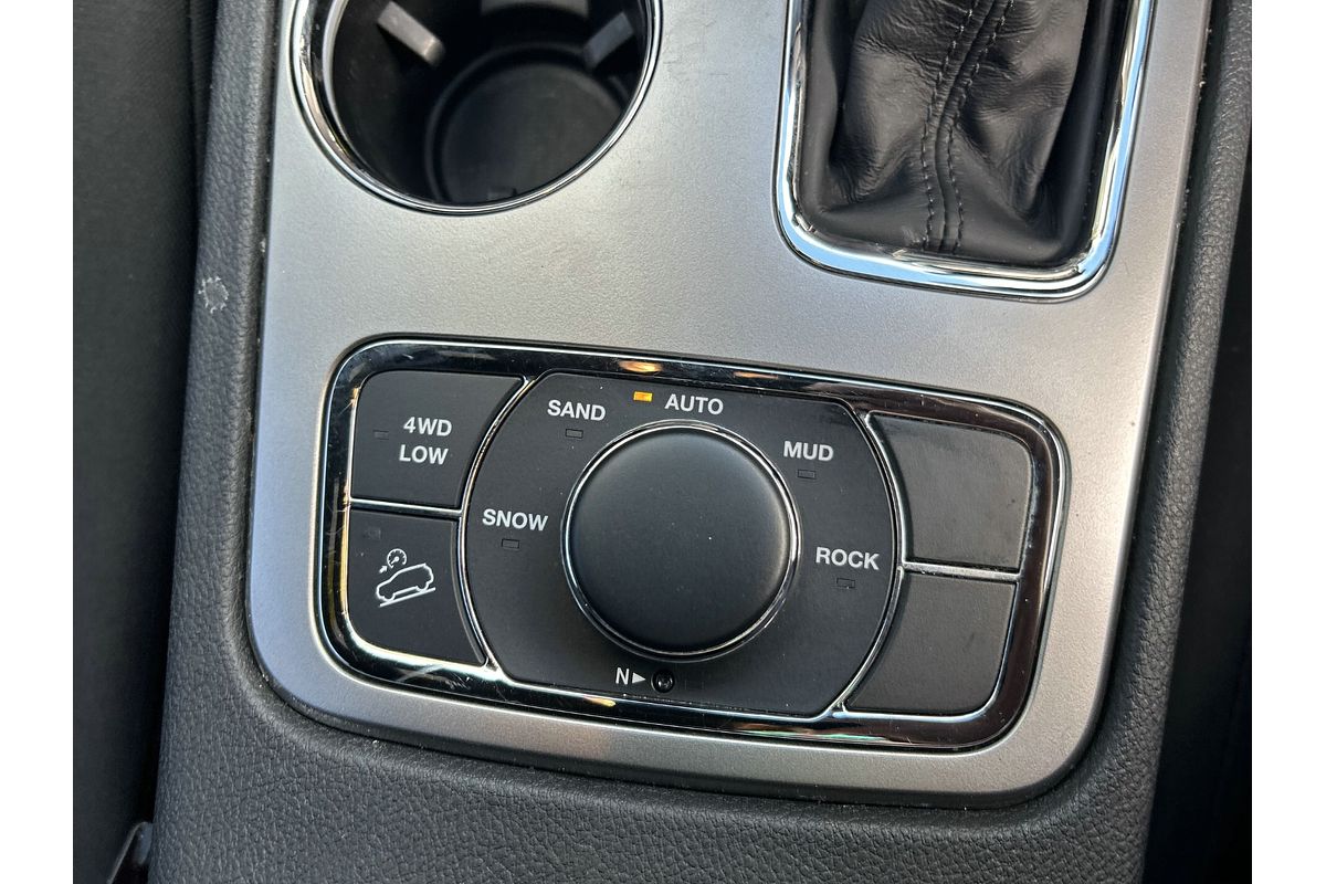 2019 Jeep Grand Cherokee Laredo WK