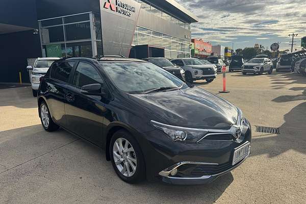 2017 Toyota Corolla Ascent Sport ZRE182R