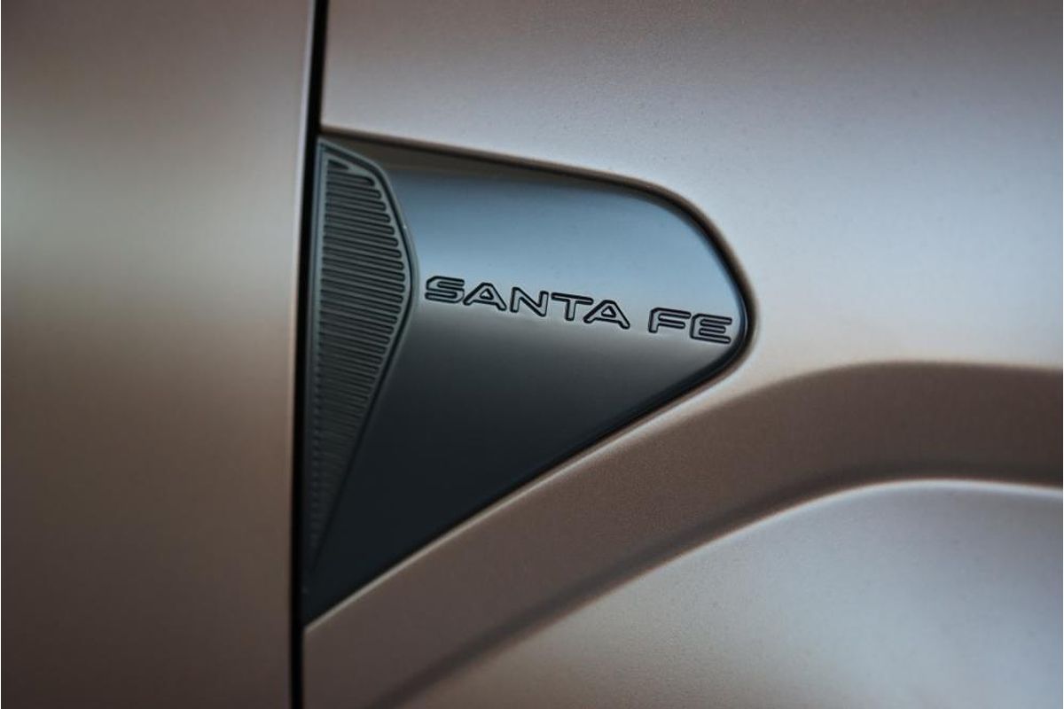 2024 Hyundai Santa Fe Hybrid Calligraphy MX5.V1