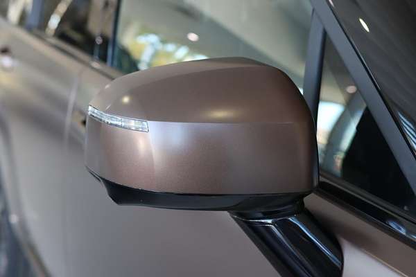 2024 Hyundai Santa Fe Hybrid Calligraphy MX5.V1