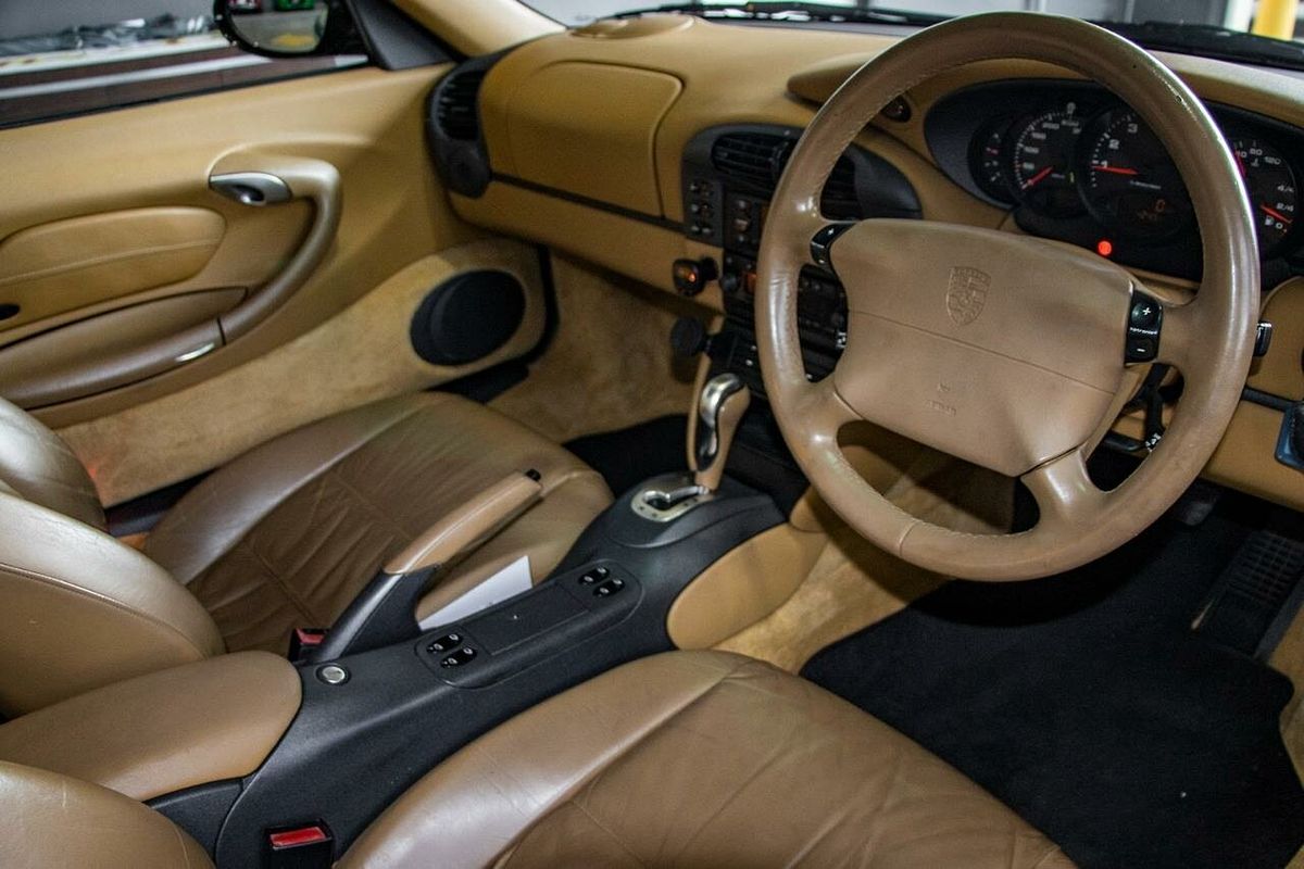 1999 Porsche 911 Carrera Cabriolet 996