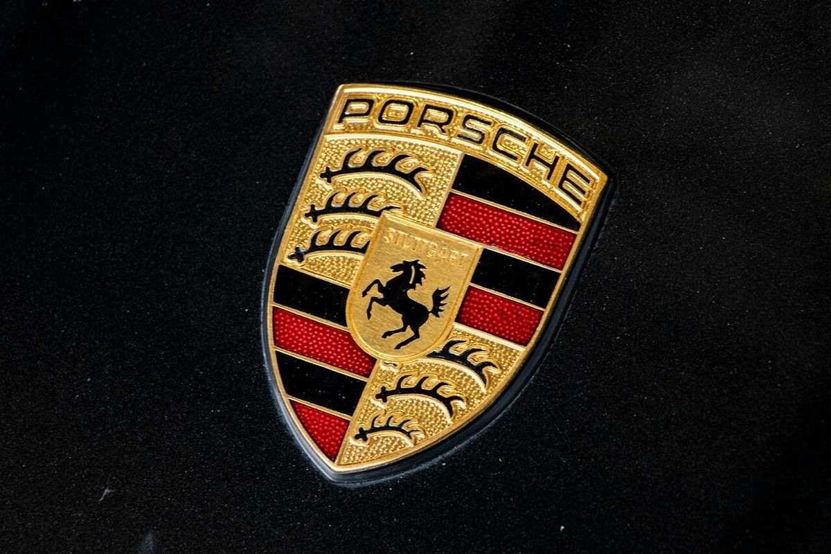 1999 Porsche 911 Carrera Cabriolet 996