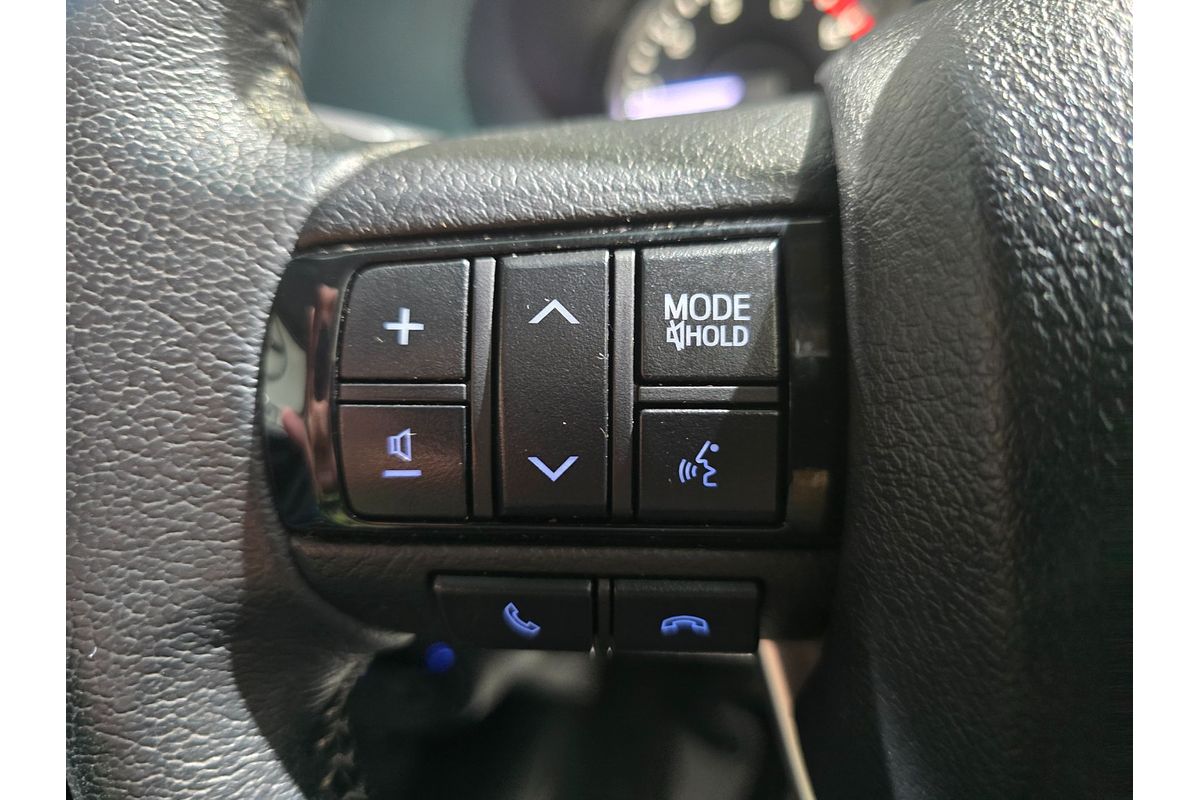 2024 Toyota Hilux SR5 GUN126R 4X4