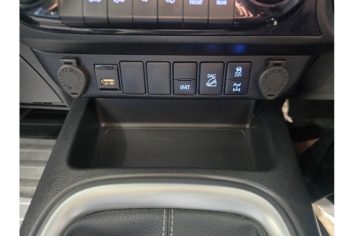 2024 Toyota Hilux SR5 GUN126R 4X4