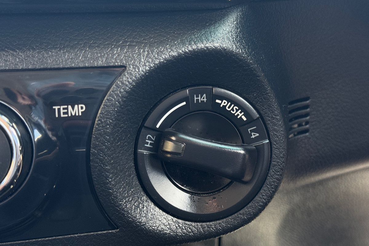 2019 Toyota Hilux SR5 GUN126R 4X4