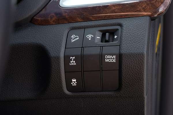 2016 Hyundai Santa Fe Active DM3 Series II