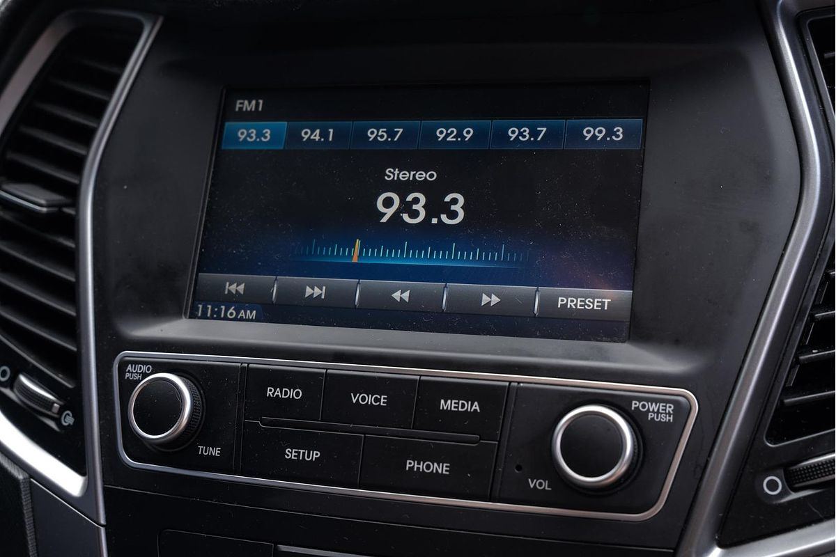 2016 Hyundai Santa Fe Active DM3 Series II
