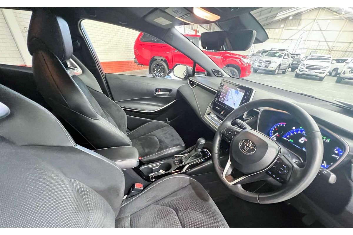 2022 Toyota Corolla ZR Hybrid ZWE211R