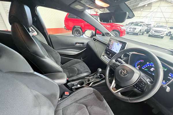 2022 Toyota Corolla ZR Hybrid ZWE211R