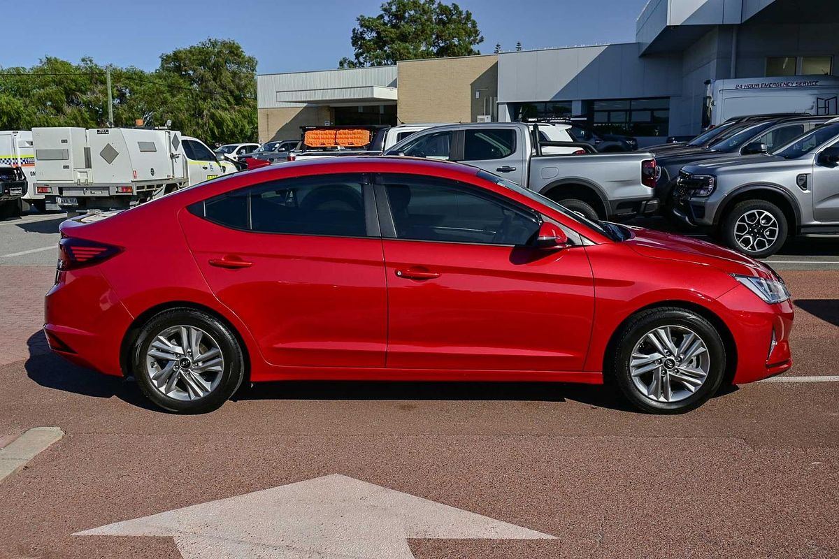 2020 Hyundai Elantra Active AD.2