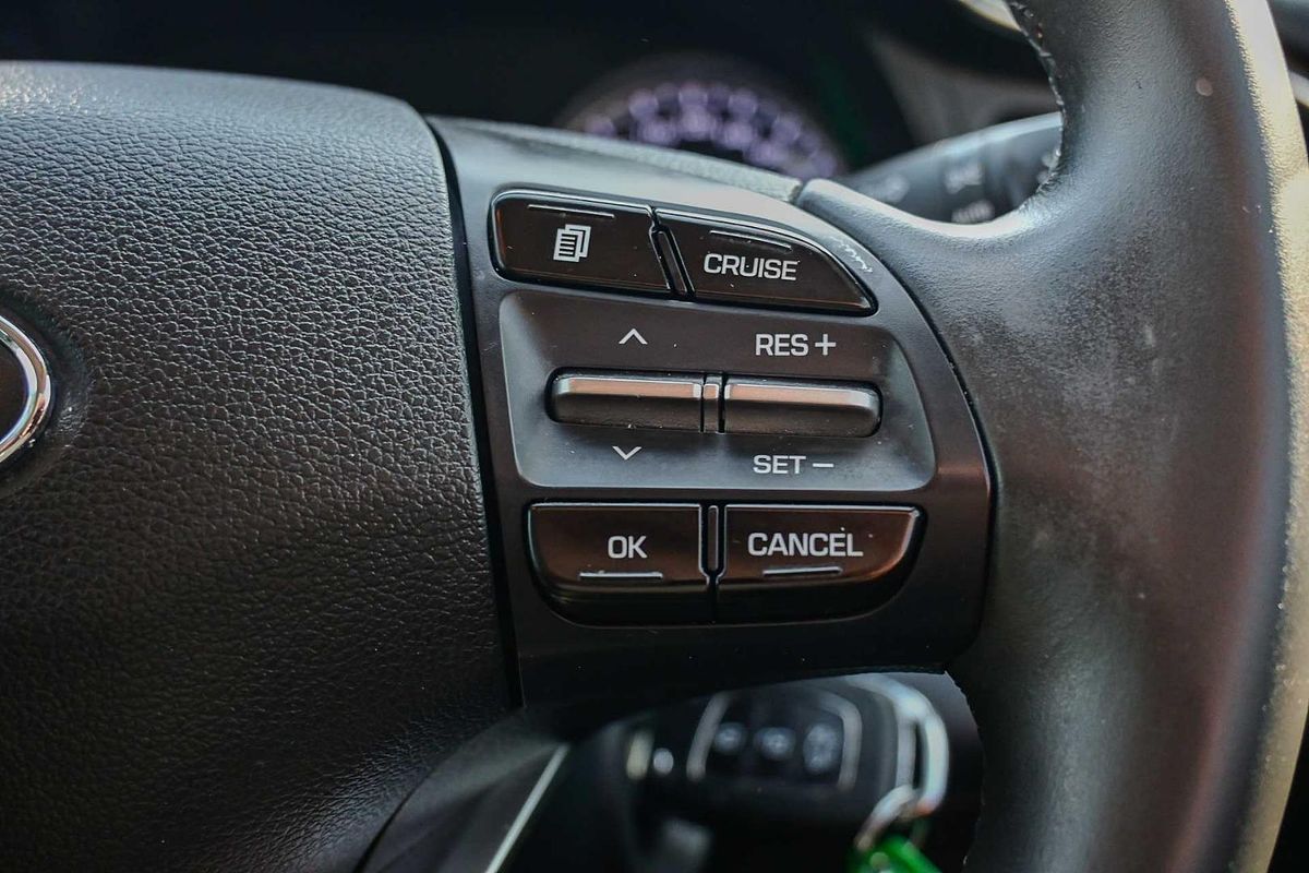 2020 Hyundai Elantra Active AD.2
