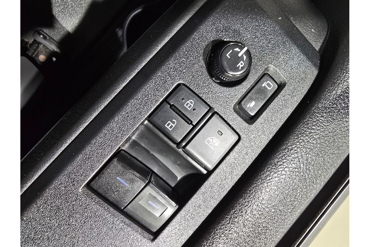 2020 Toyota Hiace GDH300R LWB