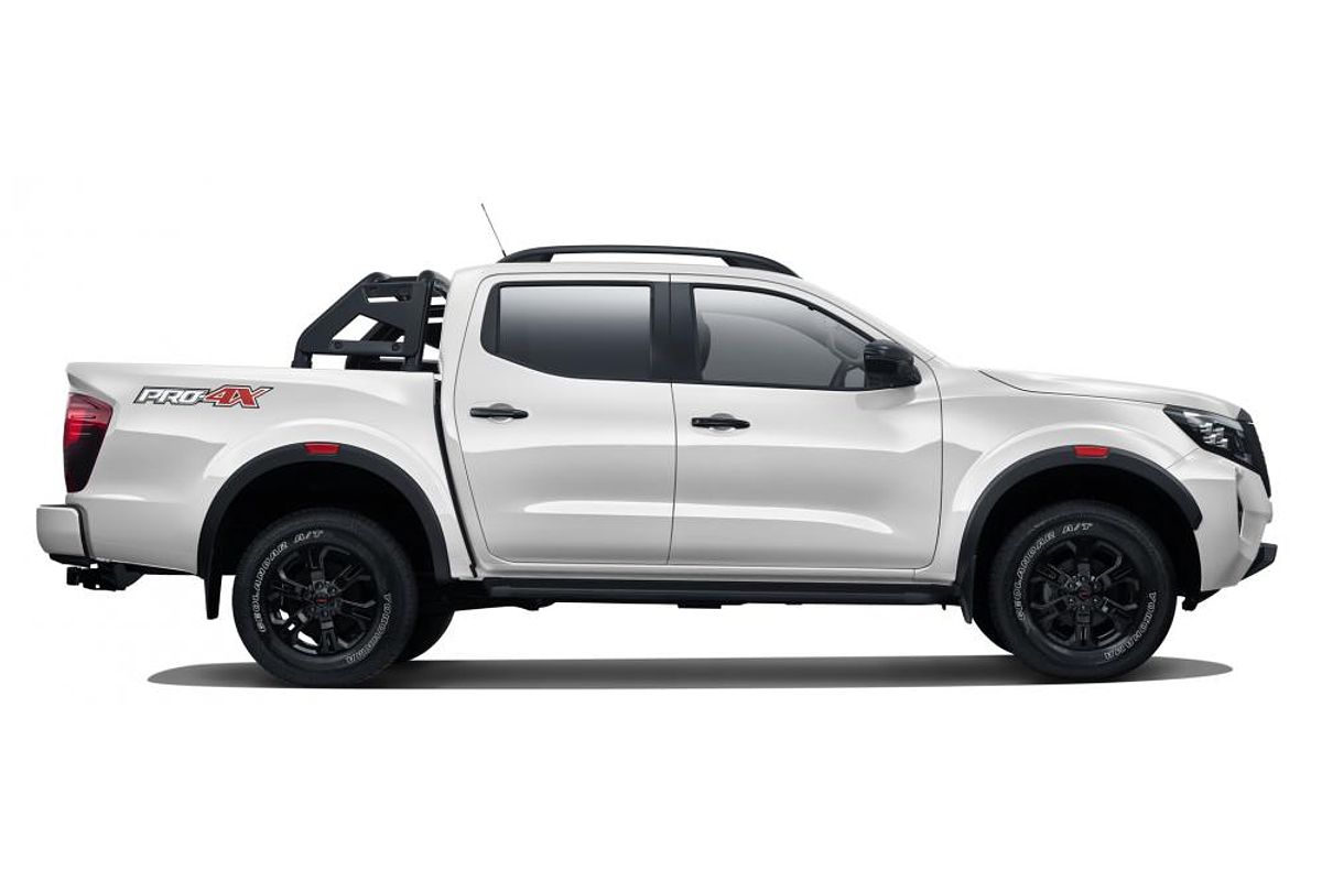 2025 Nissan Navara PRO-4X D23 4X4
