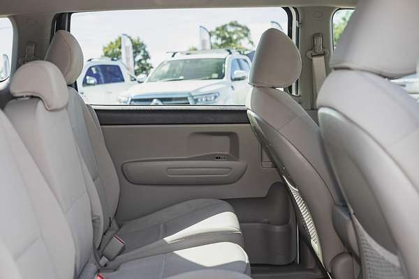 2020 Kia Carnival S YP