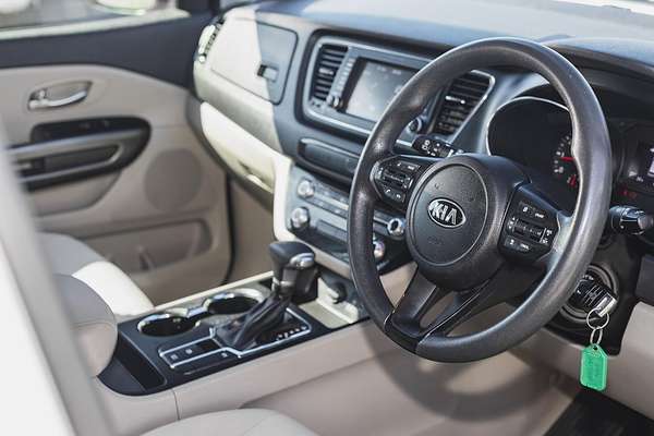 2020 Kia Carnival S YP