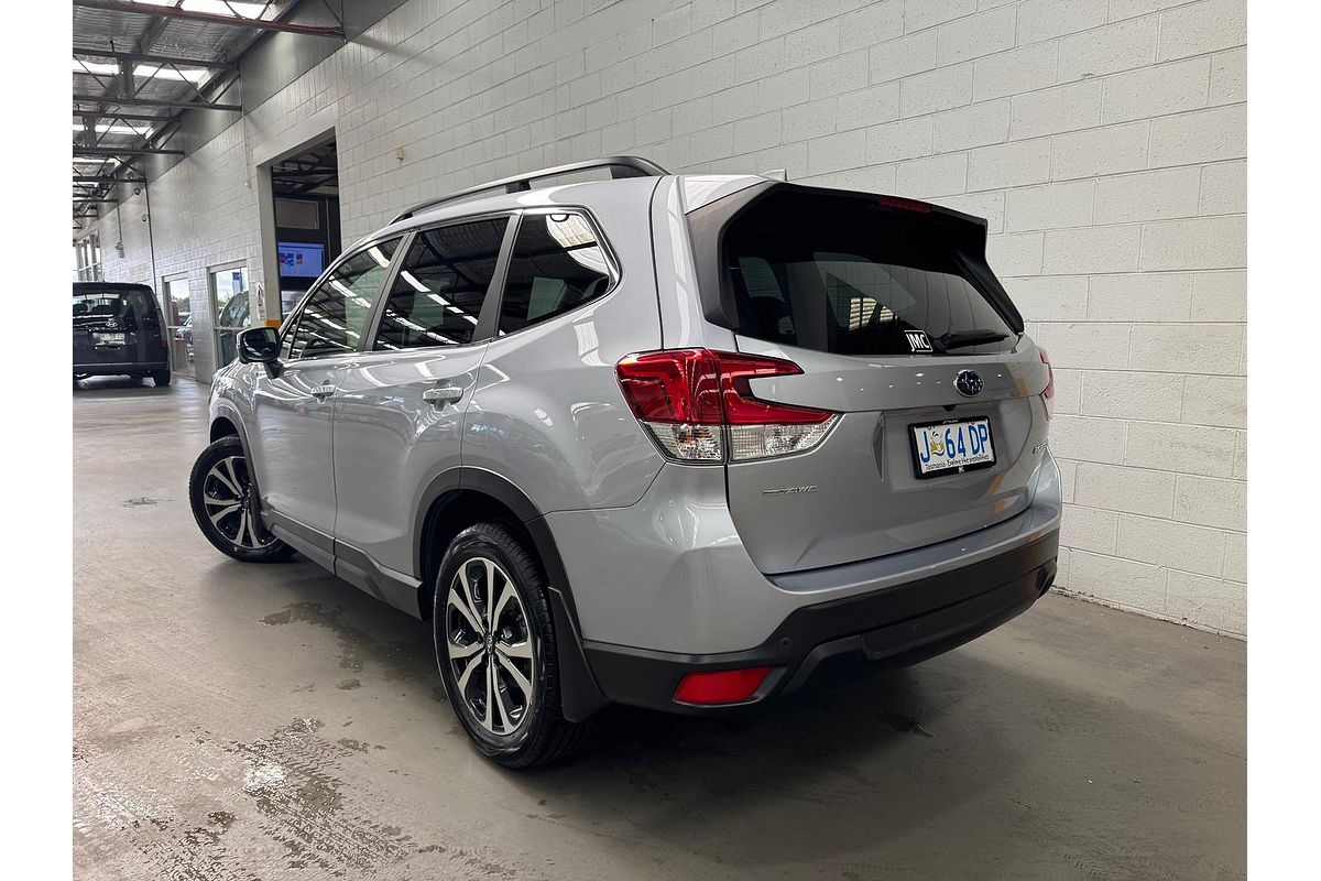 2020 Subaru Forester 2.5i Premium S5