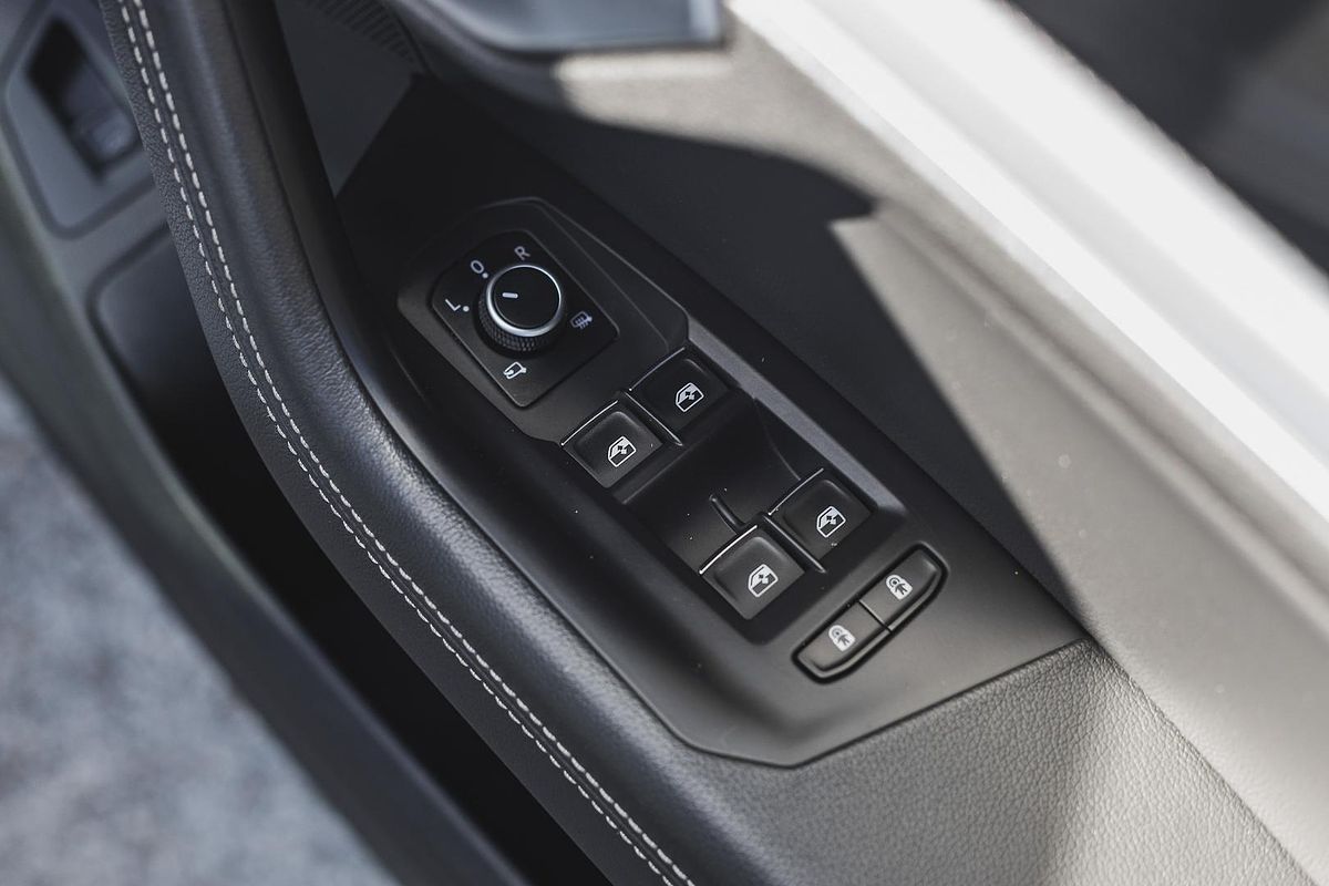2020 Volkswagen Touareg 210TDI R-Line CR