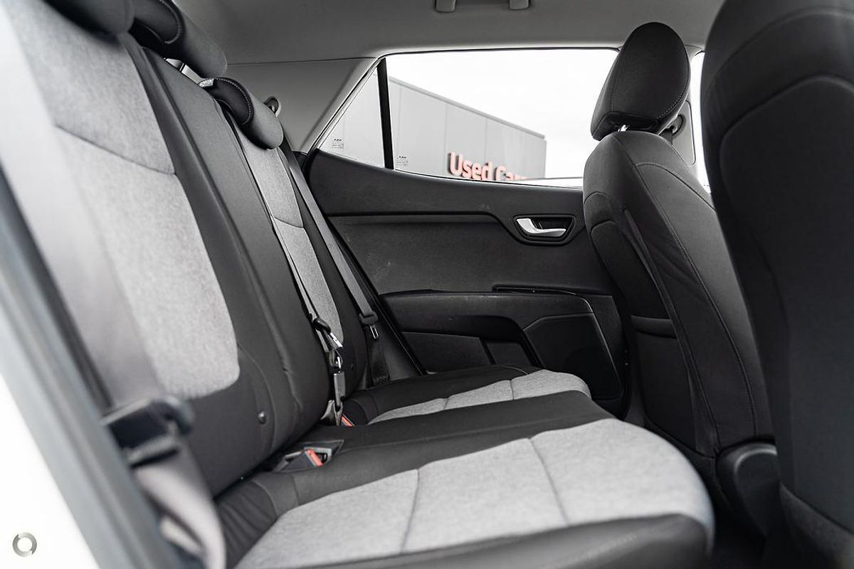 2023 Kia Stonic S YB