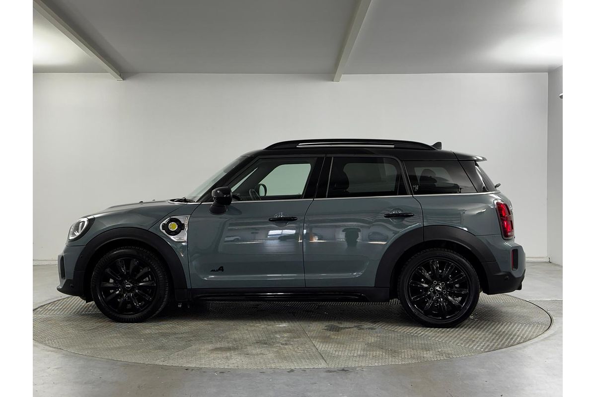 2023 MINI Countryman Cooper SE MINI Yours F60 LCI