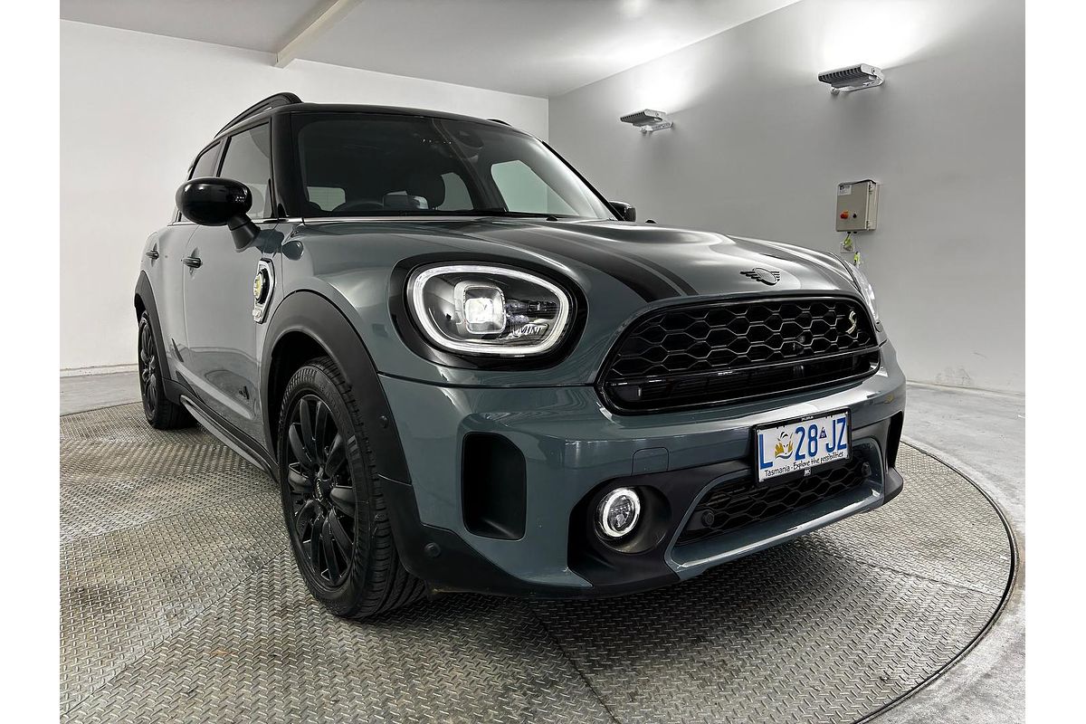 2023 MINI Countryman Cooper SE MINI Yours F60 LCI
