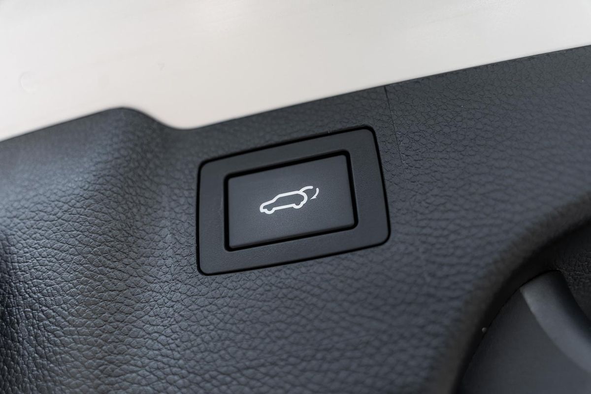 2018 Hyundai Santa Fe Highlander DM5 Series II
