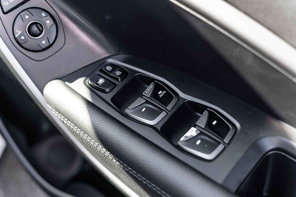 2018 Hyundai Santa Fe Highlander DM5 Series II