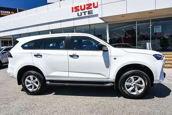 2025 Isuzu MU-X