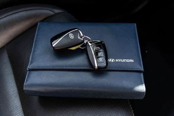 2018 Hyundai Santa Fe Highlander DM5 Series II