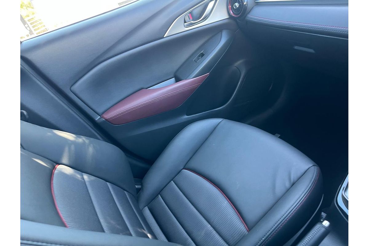 2015 Mazda CX-3 sTouring DK