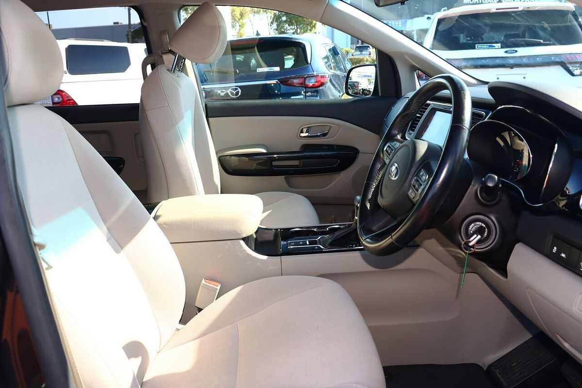 2020 Kia Carnival Si YP