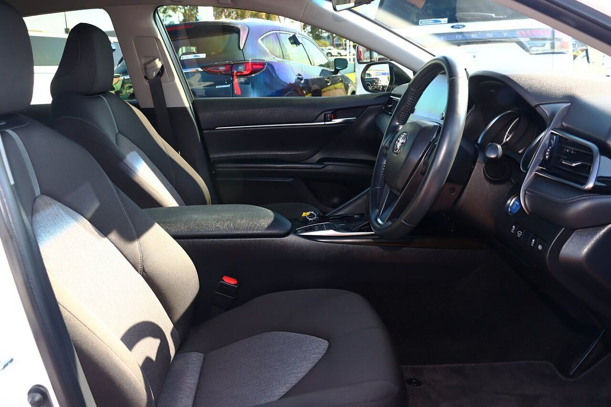 2021 Toyota Camry Ascent Sport AXVH70R