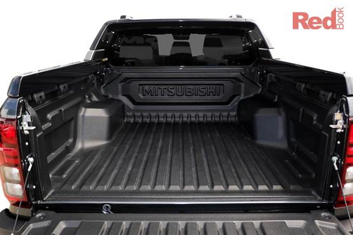 2025 Mitsubishi Triton GSR MV 4X4