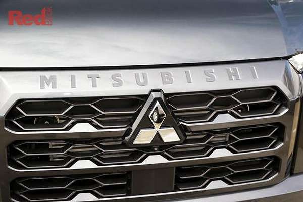 2025 Mitsubishi Triton GSR MV 4X4