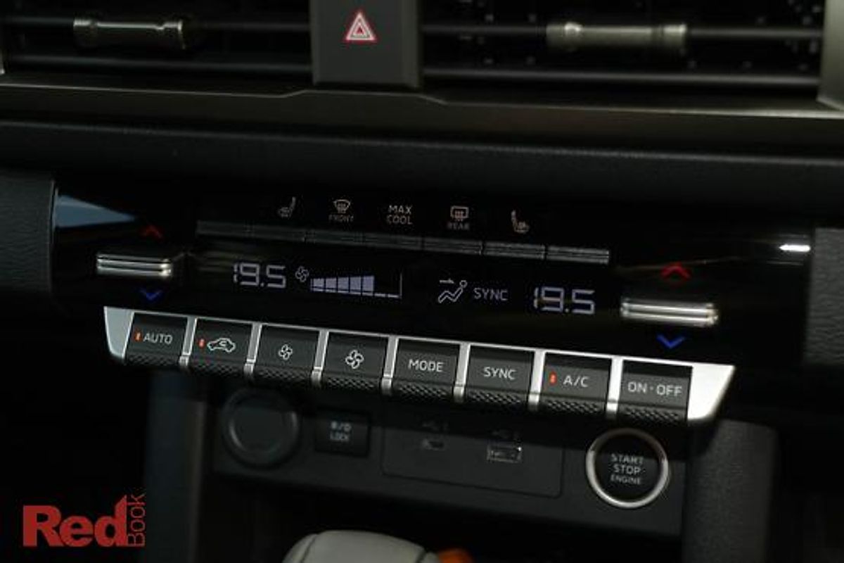 2025 Mitsubishi Triton GSR MV 4X4