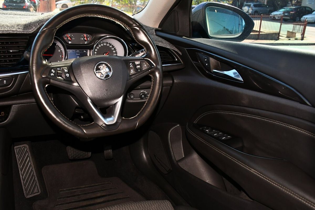 2018 Holden Commodore RS ZB