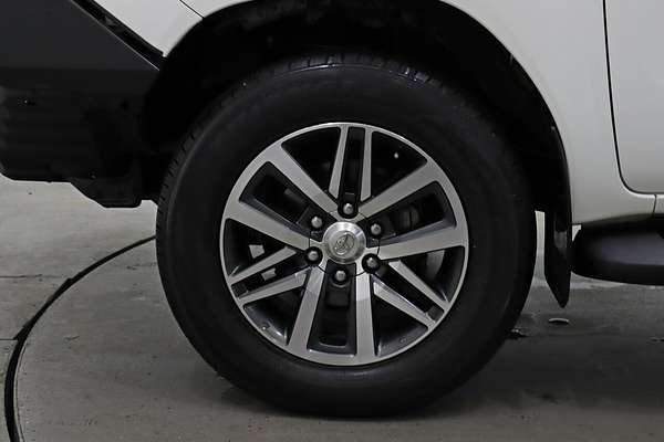 2018 Toyota Hilux SR5 GUN126R 4X4