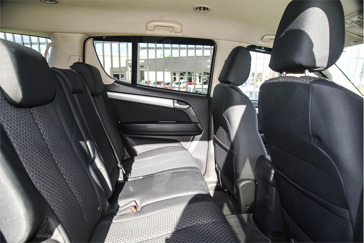 2014 Isuzu MU-X LS-U