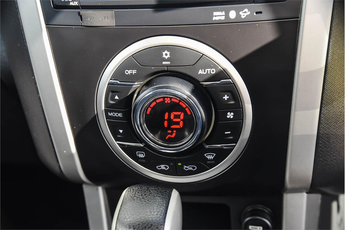 2014 Isuzu MU-X LS-U