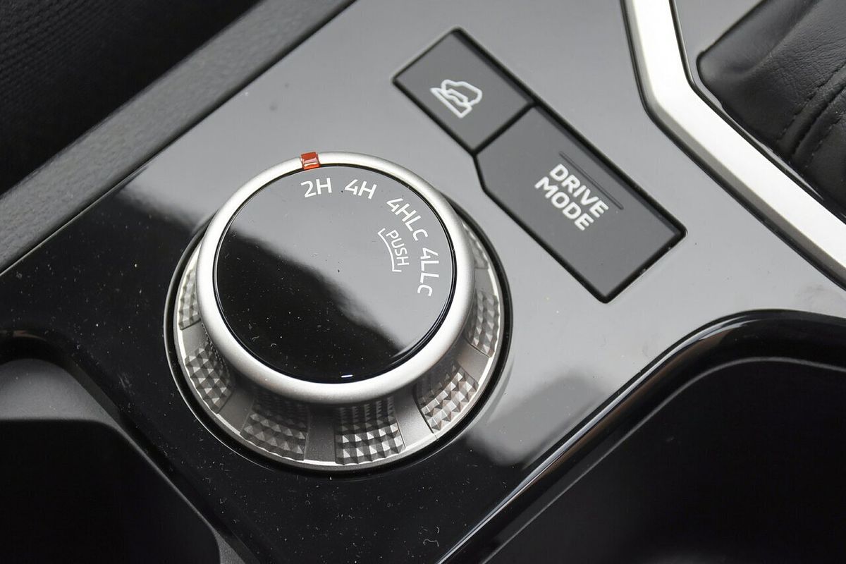 2024 Mitsubishi Triton GLS MV 4X4