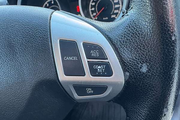2015 Mitsubishi Lancer LS CJ
