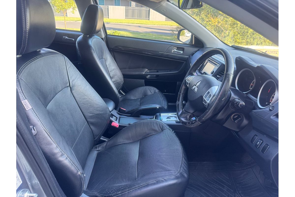 2015 Mitsubishi Lancer LS CJ