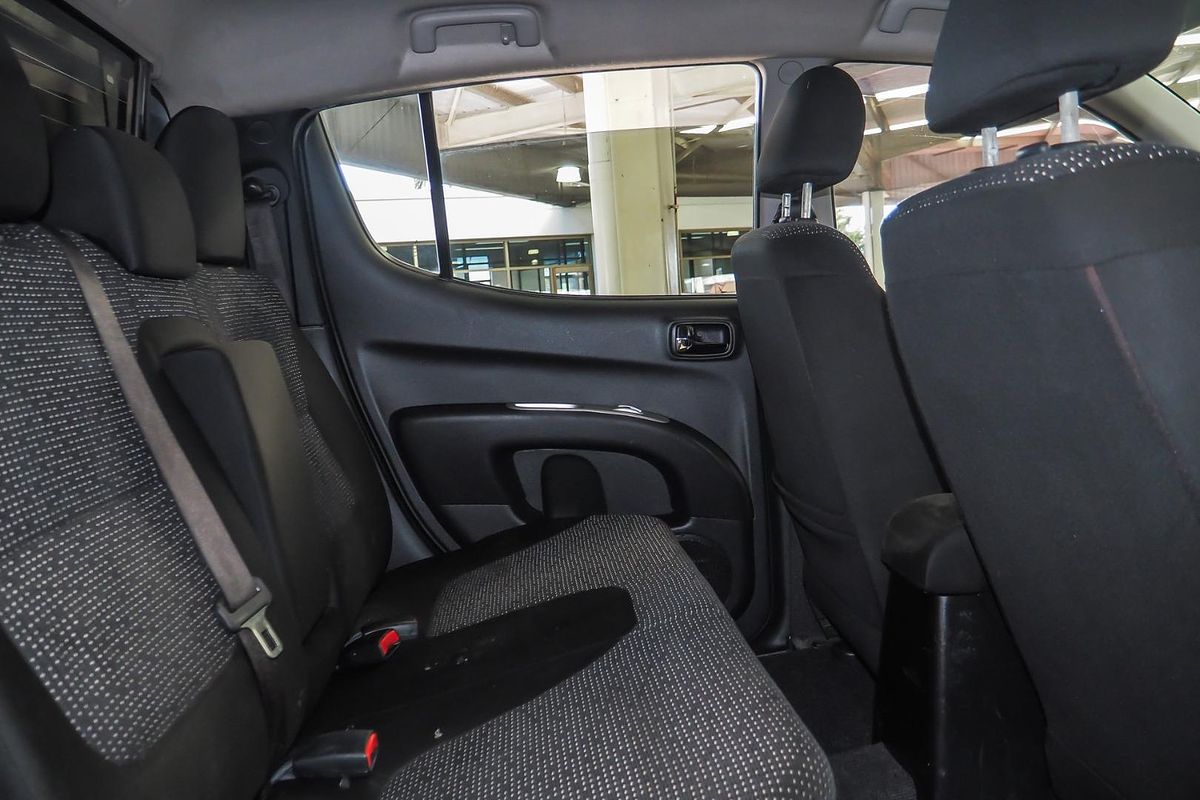 2014 Mitsubishi Triton GLX-R MN 4X4