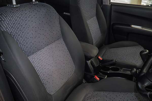 2014 Mitsubishi Triton GLX-R MN 4X4