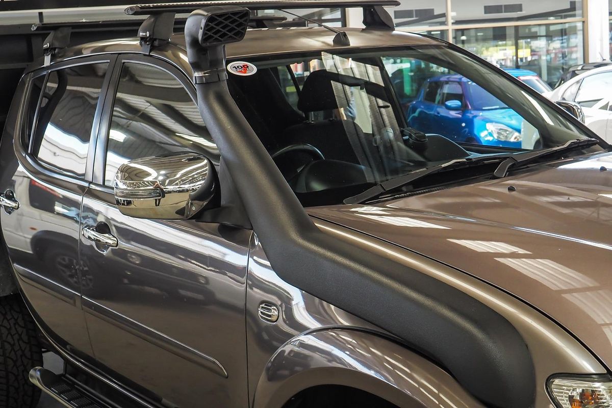 2014 Mitsubishi Triton GLX-R MN 4X4