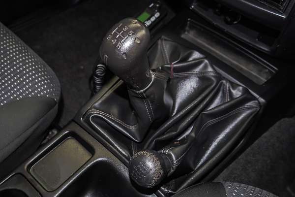 2014 Mitsubishi Triton GLX-R MN 4X4