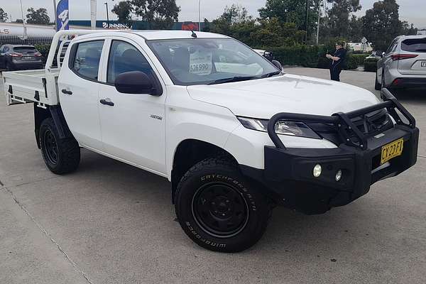 2019 Mitsubishi Triton GLX ADAS MR 4X4
