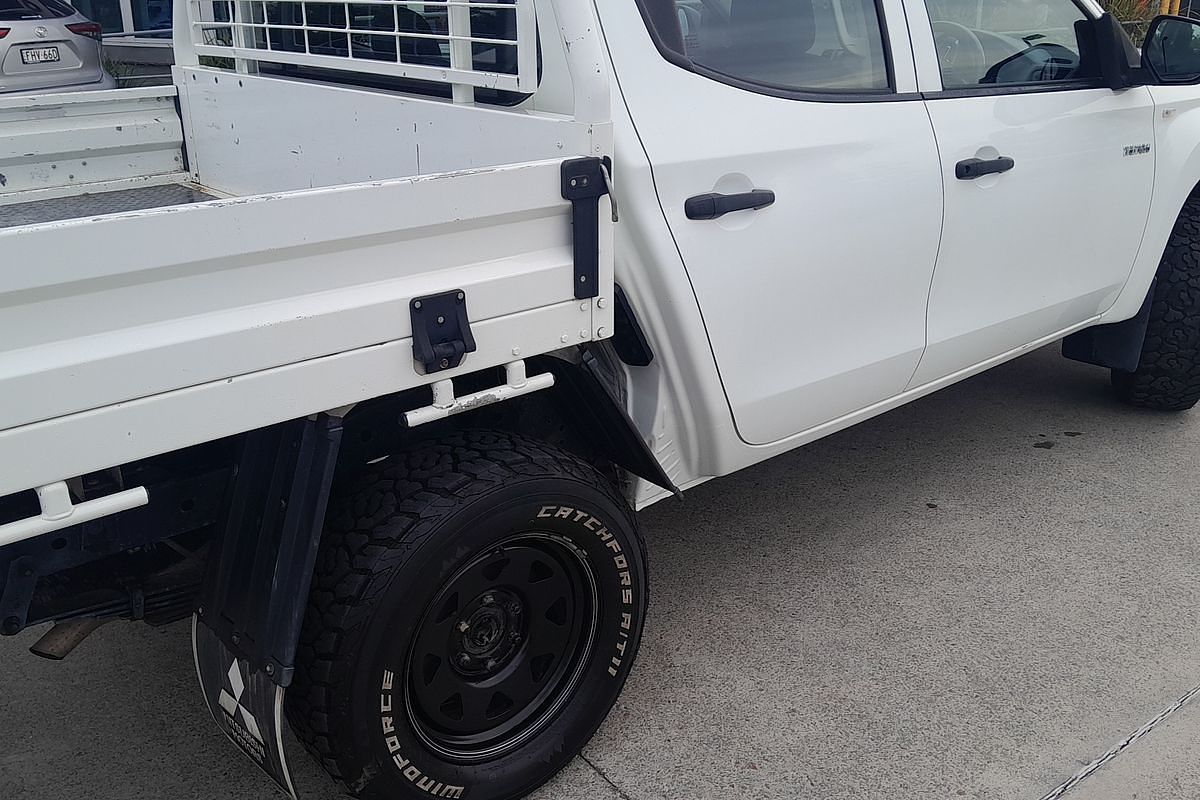 2019 Mitsubishi Triton GLX ADAS MR 4X4